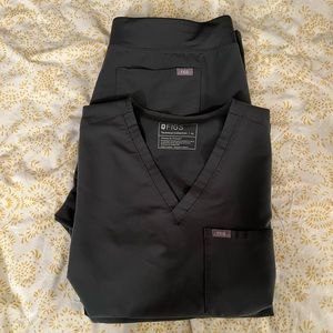 Figs scrub set women’s XL, color bonsai, Livingston pant and Catarina bottom